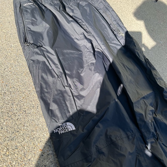 the north face pants - Picture 2 of 4